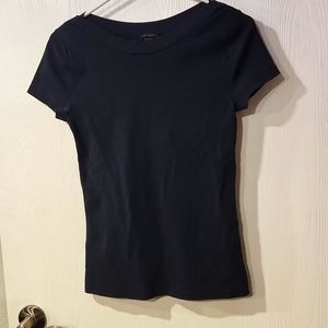 Navy blue and Taylor small t-shirt with classic neckline